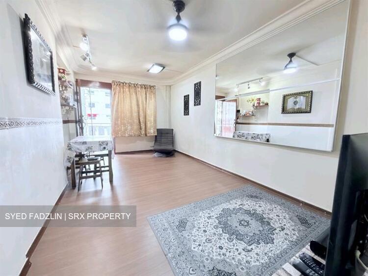 Blk 82 Commonwealth Heights (Queenstown), HDB 2 Rooms #559119101